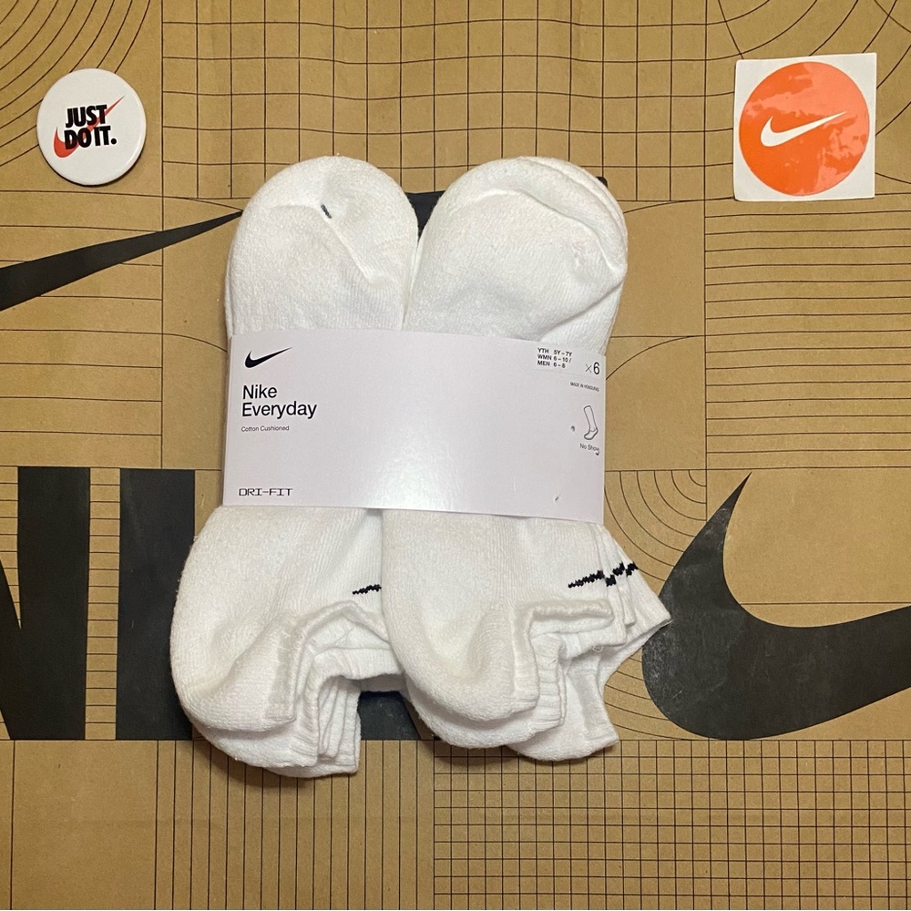 Nike dri-fit Everyday cotton cushioned No Show socks white 6 pack SX7675-100 NEW